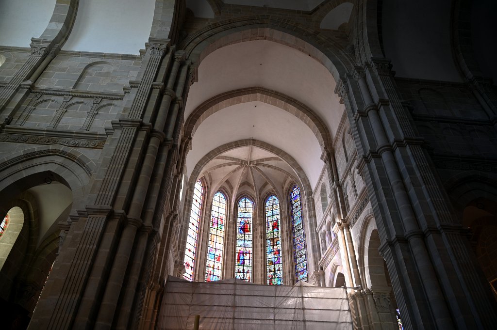 79 AUTUN.JPG